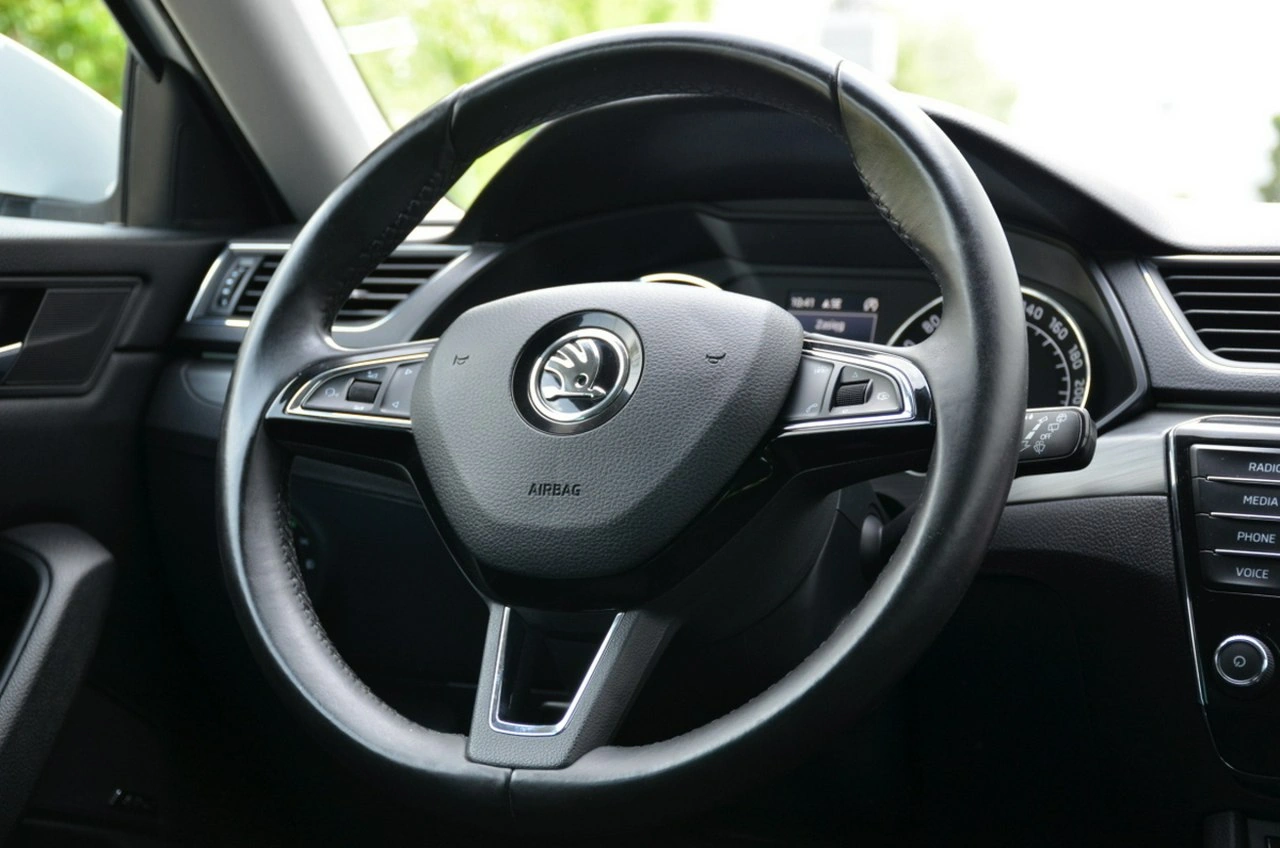 Skoda Superb - Zdjęcie 29