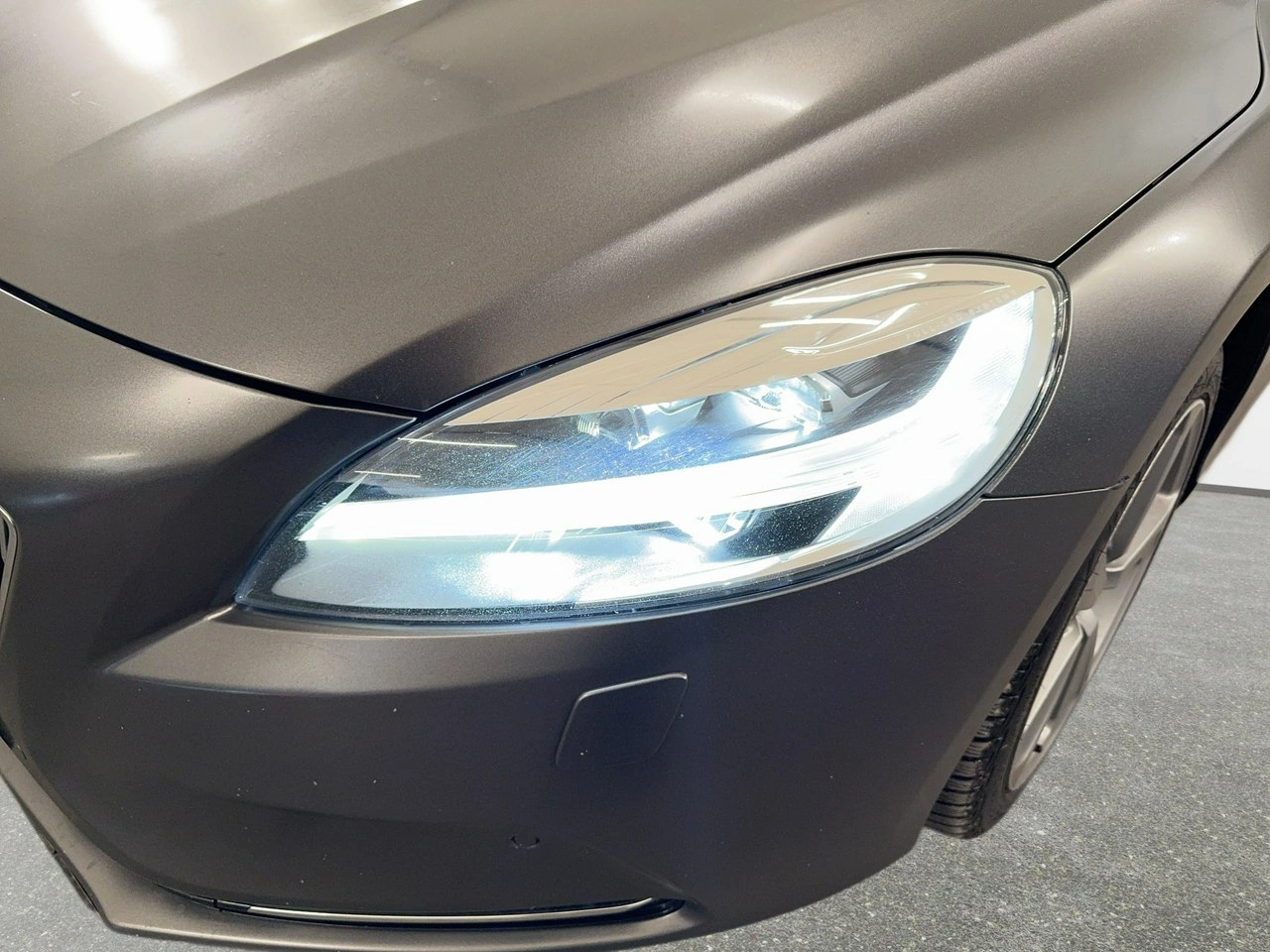 Volvo V40 - Zdjęcie 8