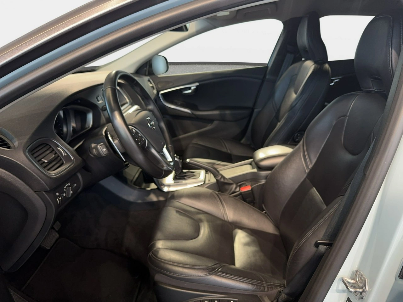 Volvo V40 - Zdjęcie 12