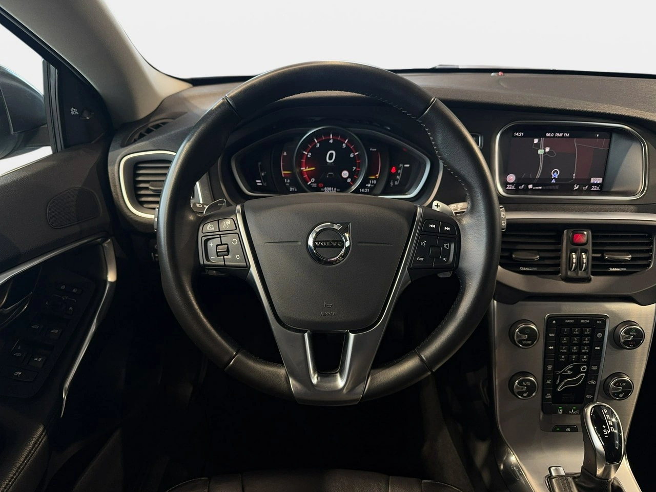 Volvo V40 - Zdjęcie 16