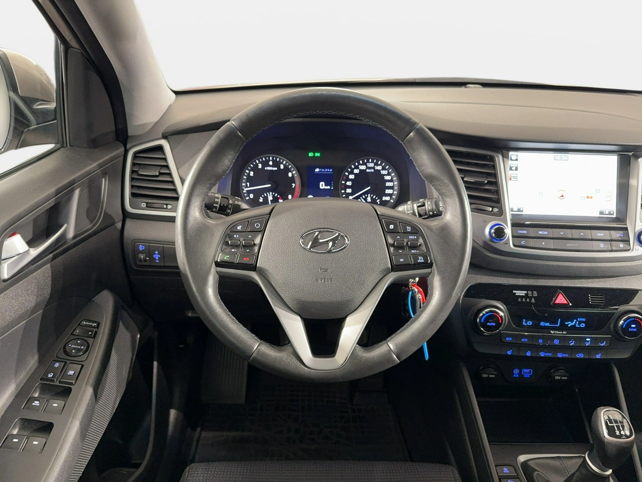 Hyundai Tucson - Zdjęcie 14