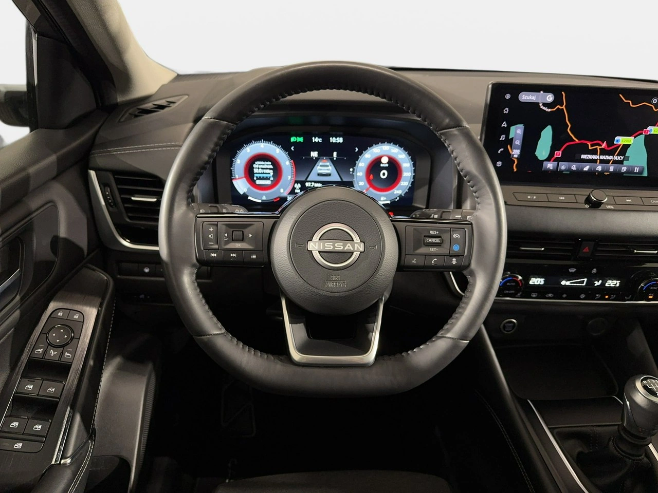 Nissan Qashqai - Zdjęcie 18