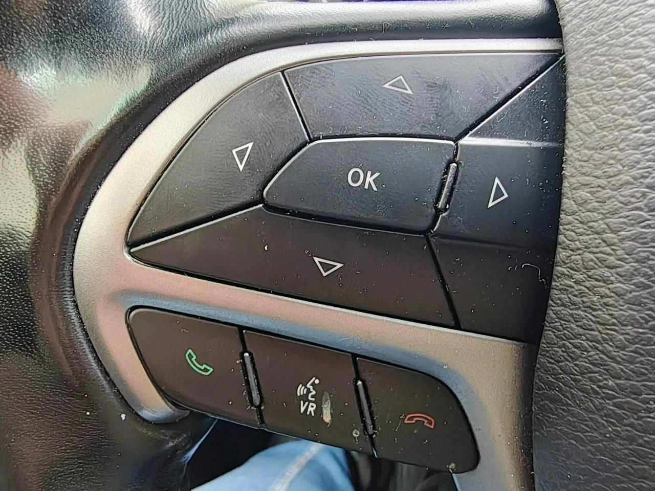 Jeep Grand Cherokee - Zdjęcie 9