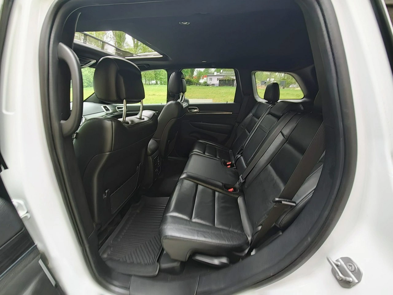 Jeep Grand Cherokee - Zdjęcie 27