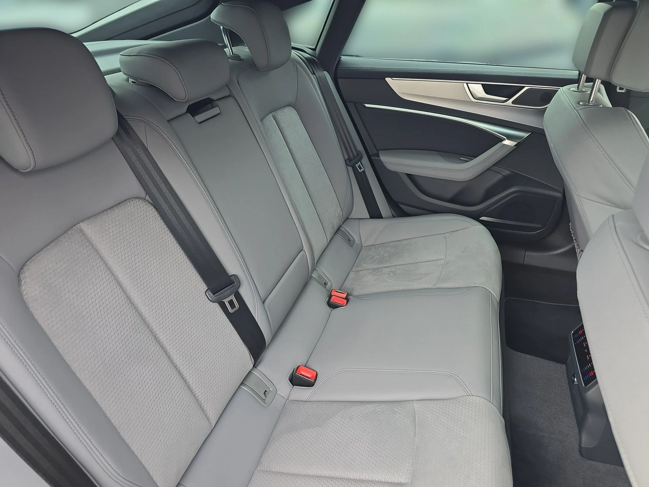 Audi A7 - Zdjęcie 10