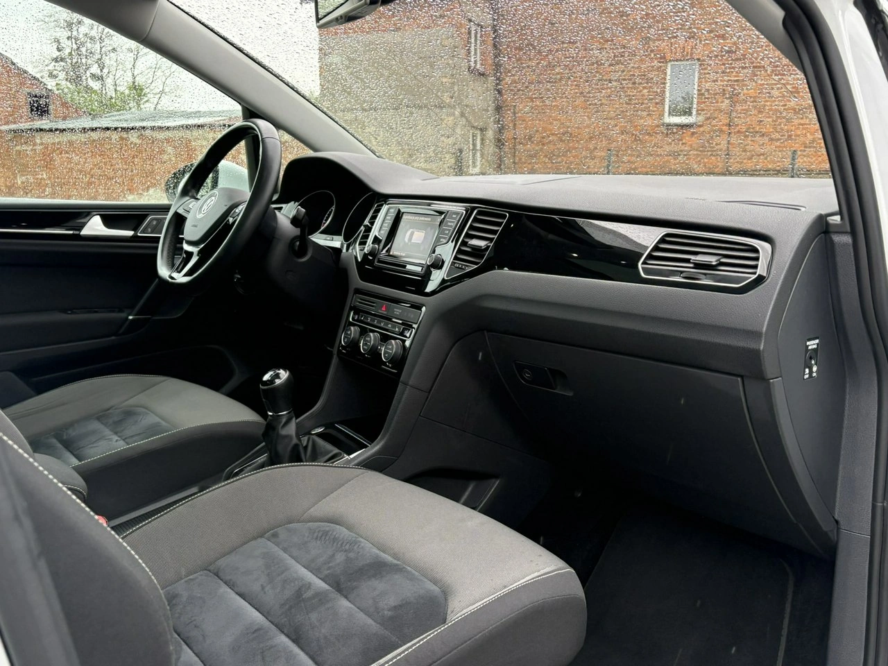 Volkswagen Golf Sportsvan - Zdjęcie 11