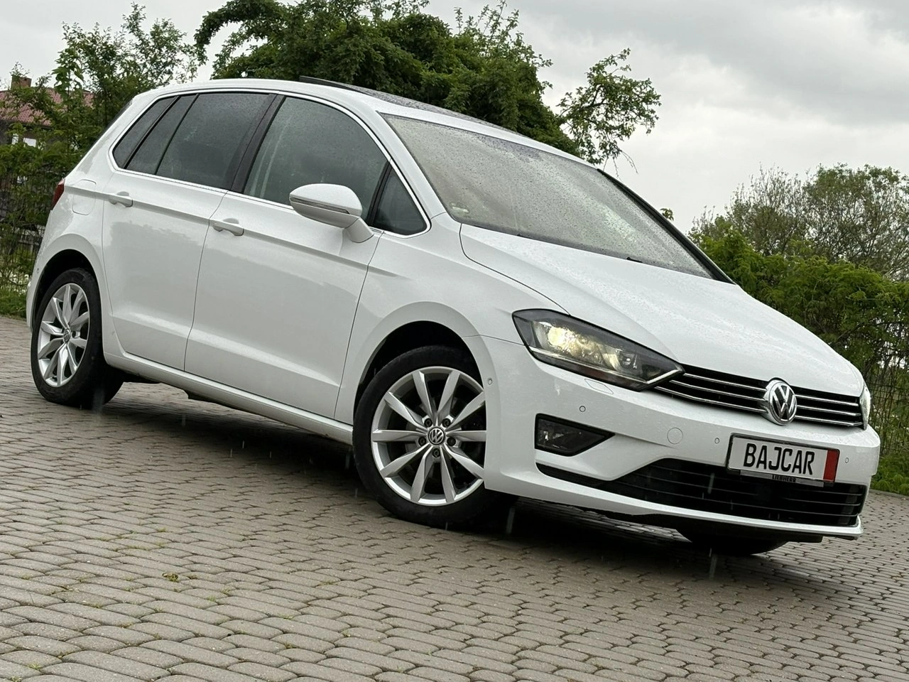 Volkswagen Golf Sportsvan - Zdjęcie 1
