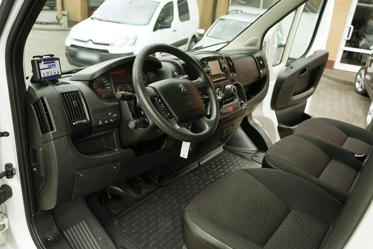 Peugeot Boxer - Zdjęcie 10