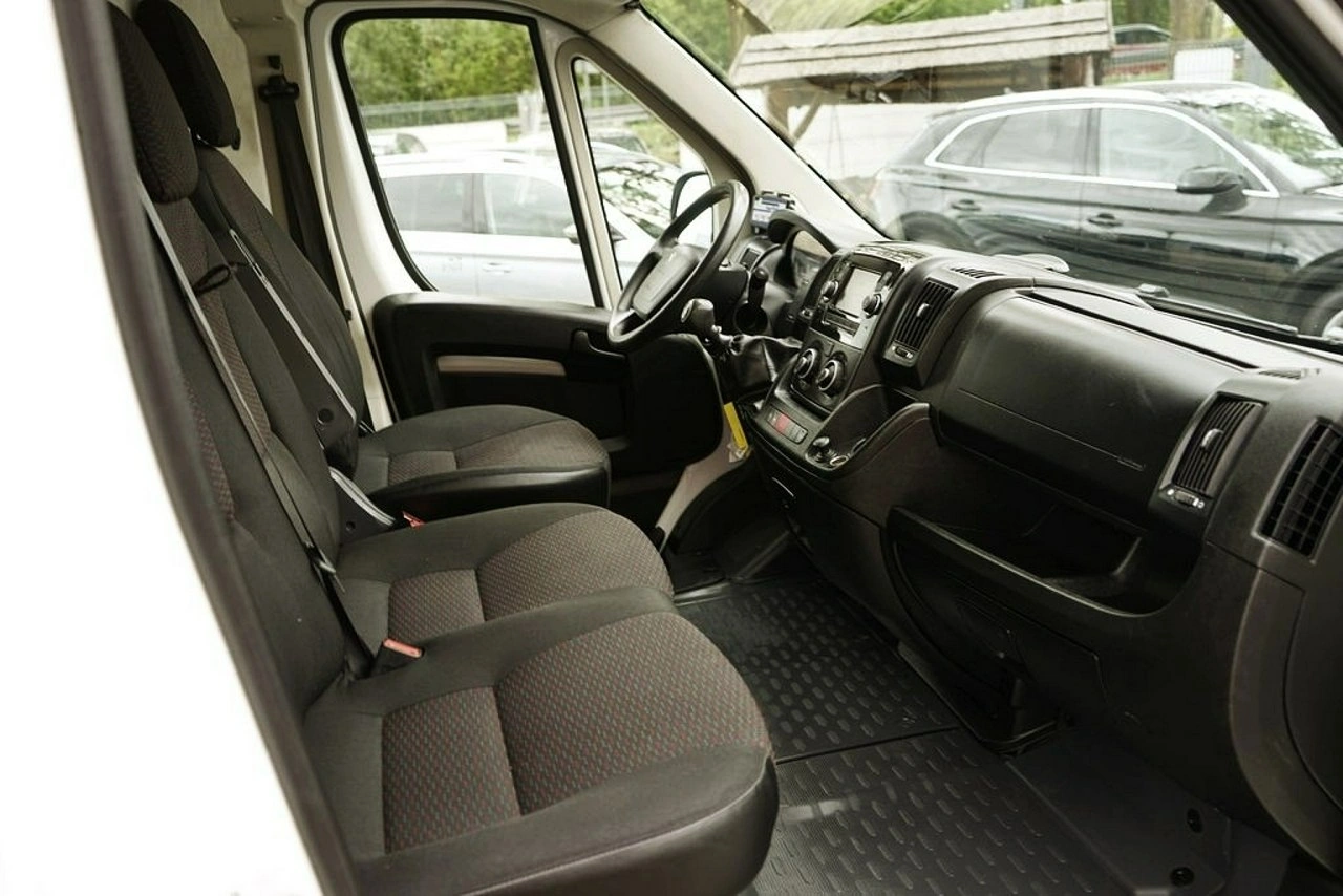 Peugeot Boxer - Zdjęcie 14