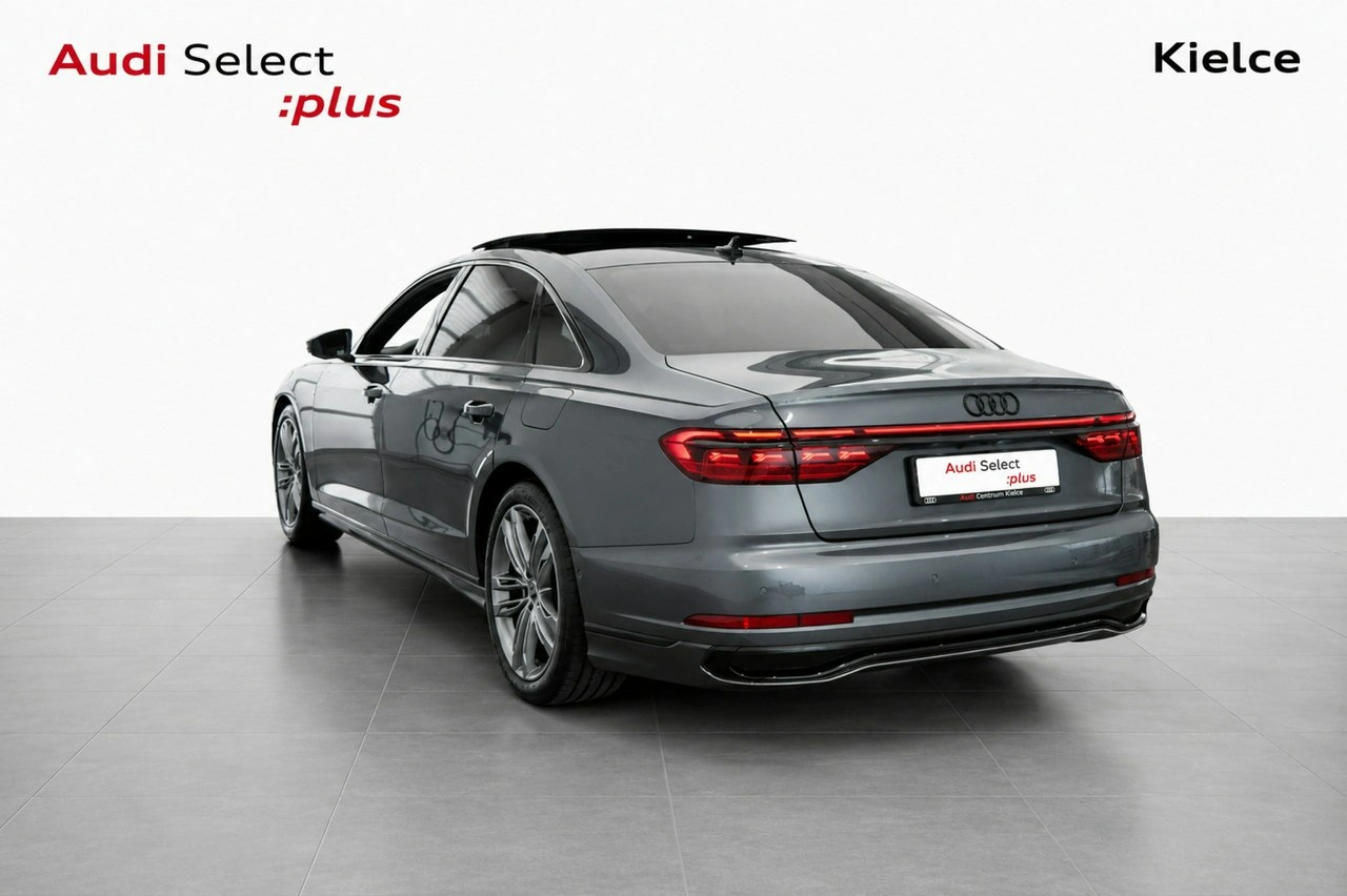 Audi A8 - Zdjęcie 1