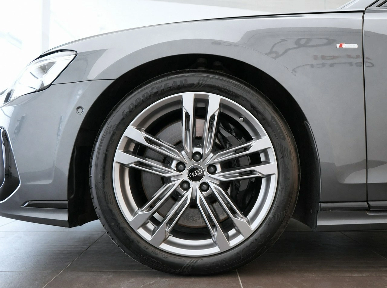 Audi A8 - Zdjęcie 9