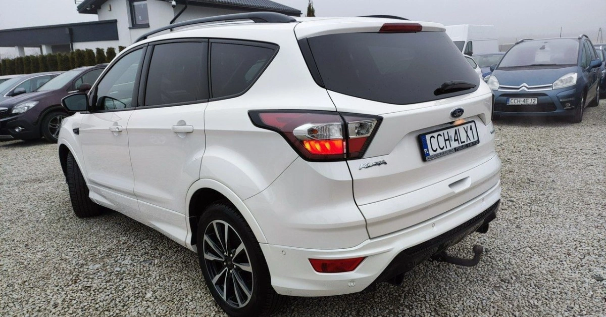 Ford Kuga - Zdjęcie 4