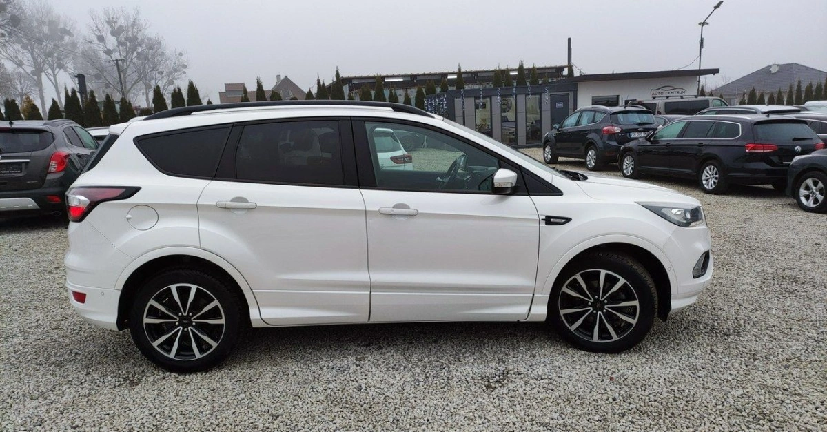 Ford Kuga - Zdjęcie 16