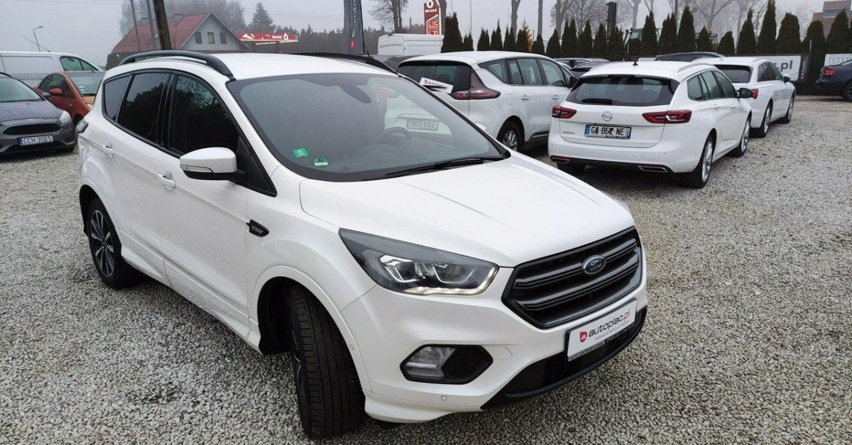 Ford Kuga - Zdjęcie 17