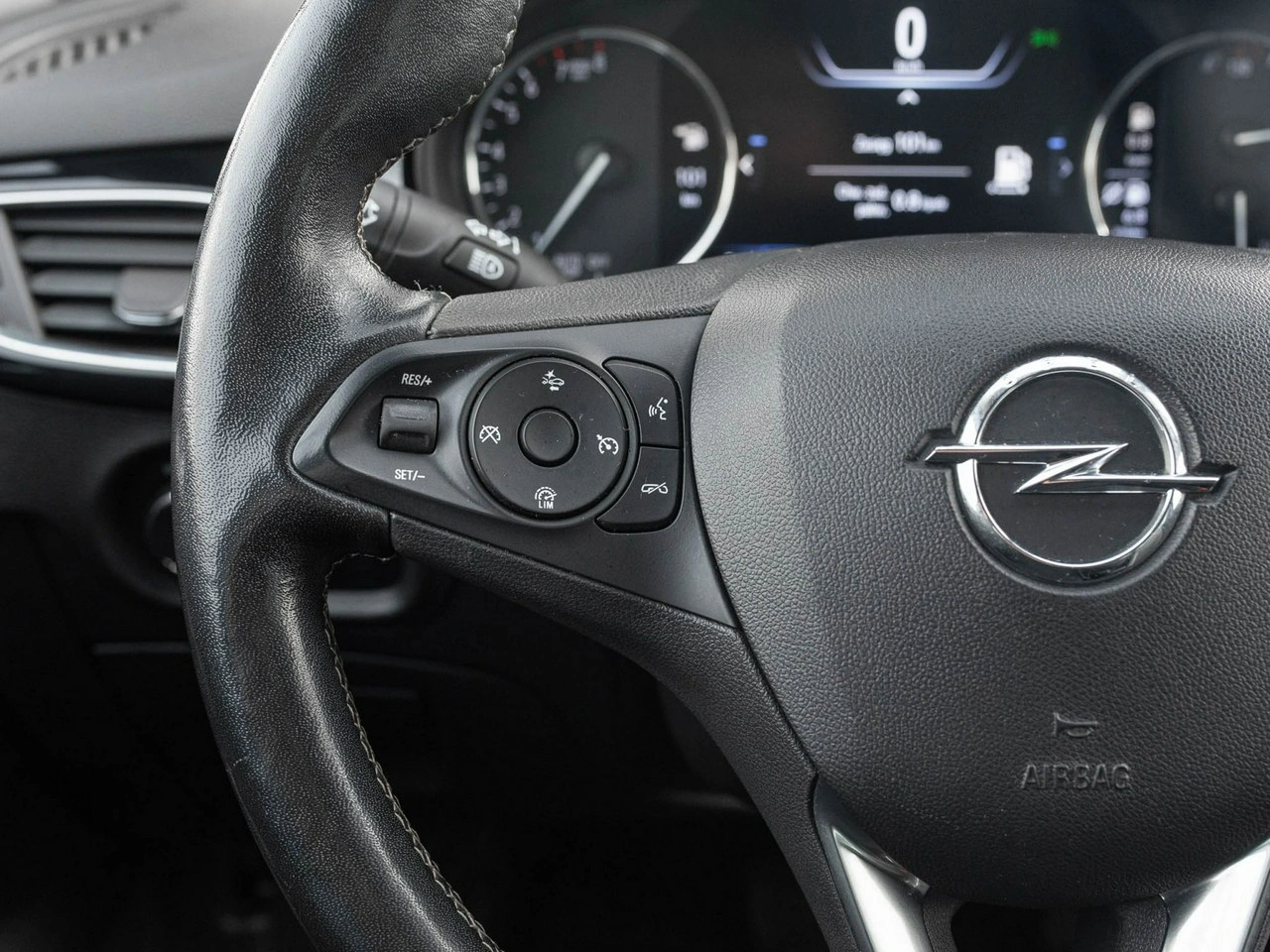 Opel Astra - Zdjęcie 15