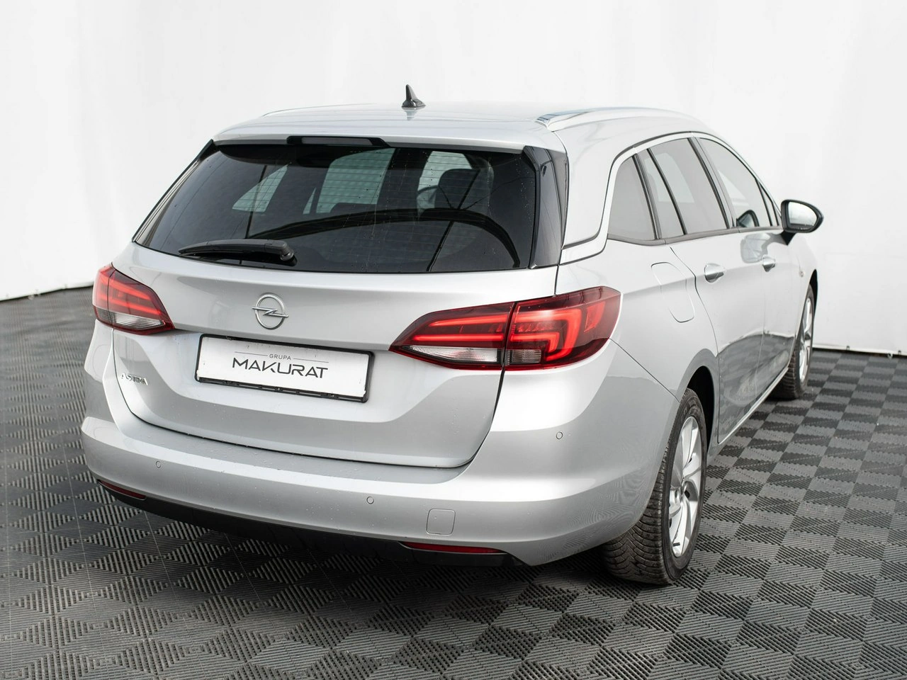 Opel Astra - Zdjęcie 4