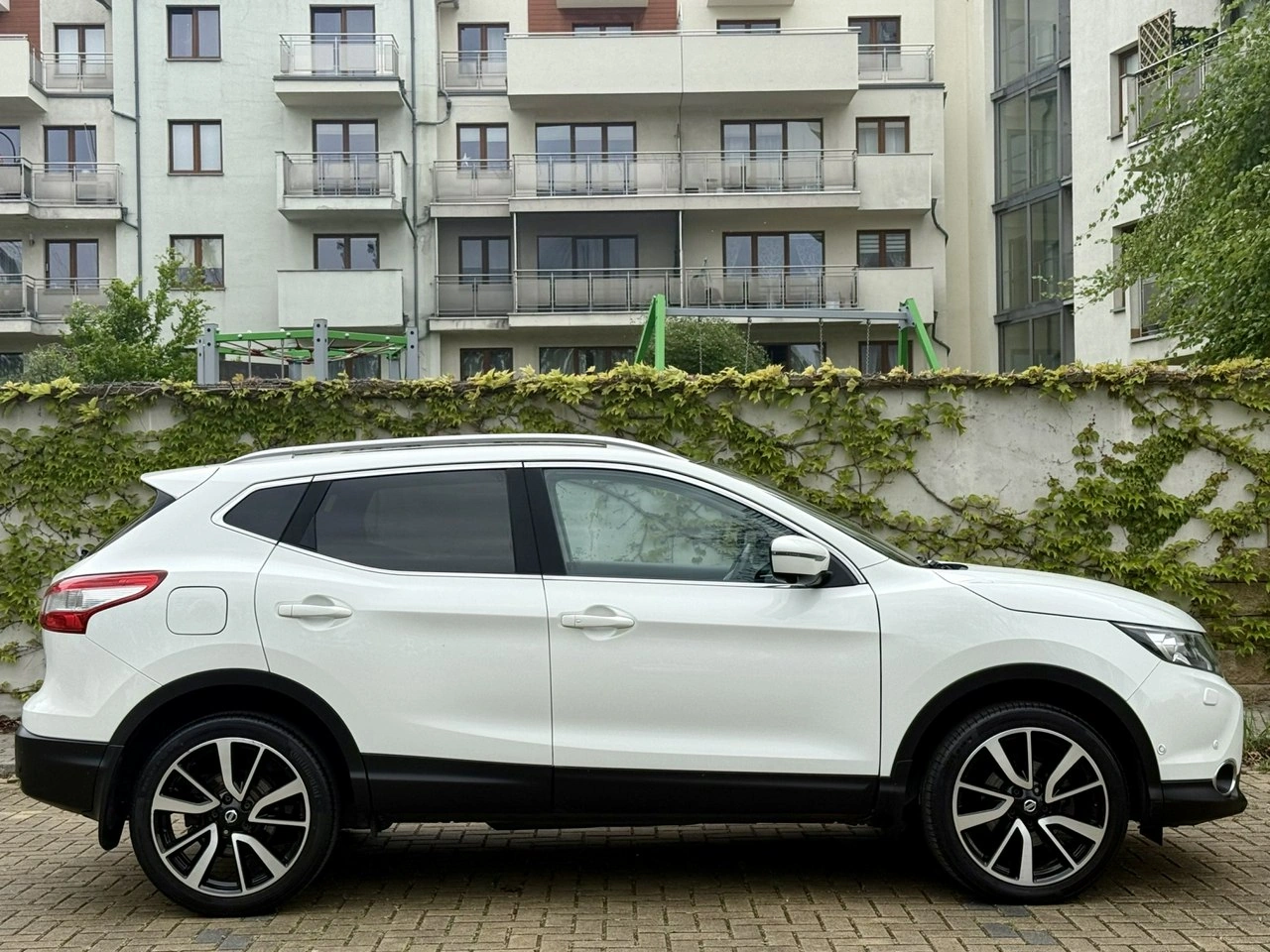 Nissan Qashqai - Zdjęcie 11