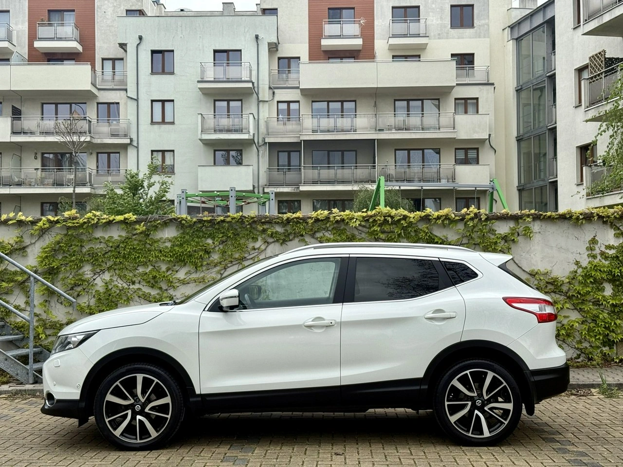 Nissan Qashqai - Zdjęcie 12