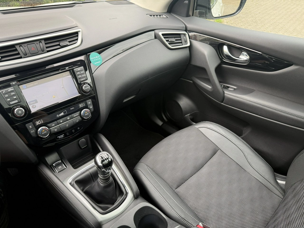 Nissan Qashqai - Zdjęcie 16
