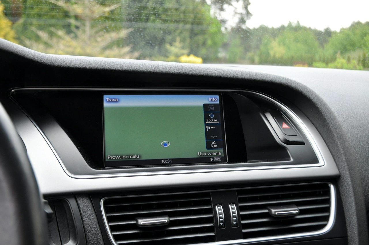 Audi A4 - Zdjęcie 29