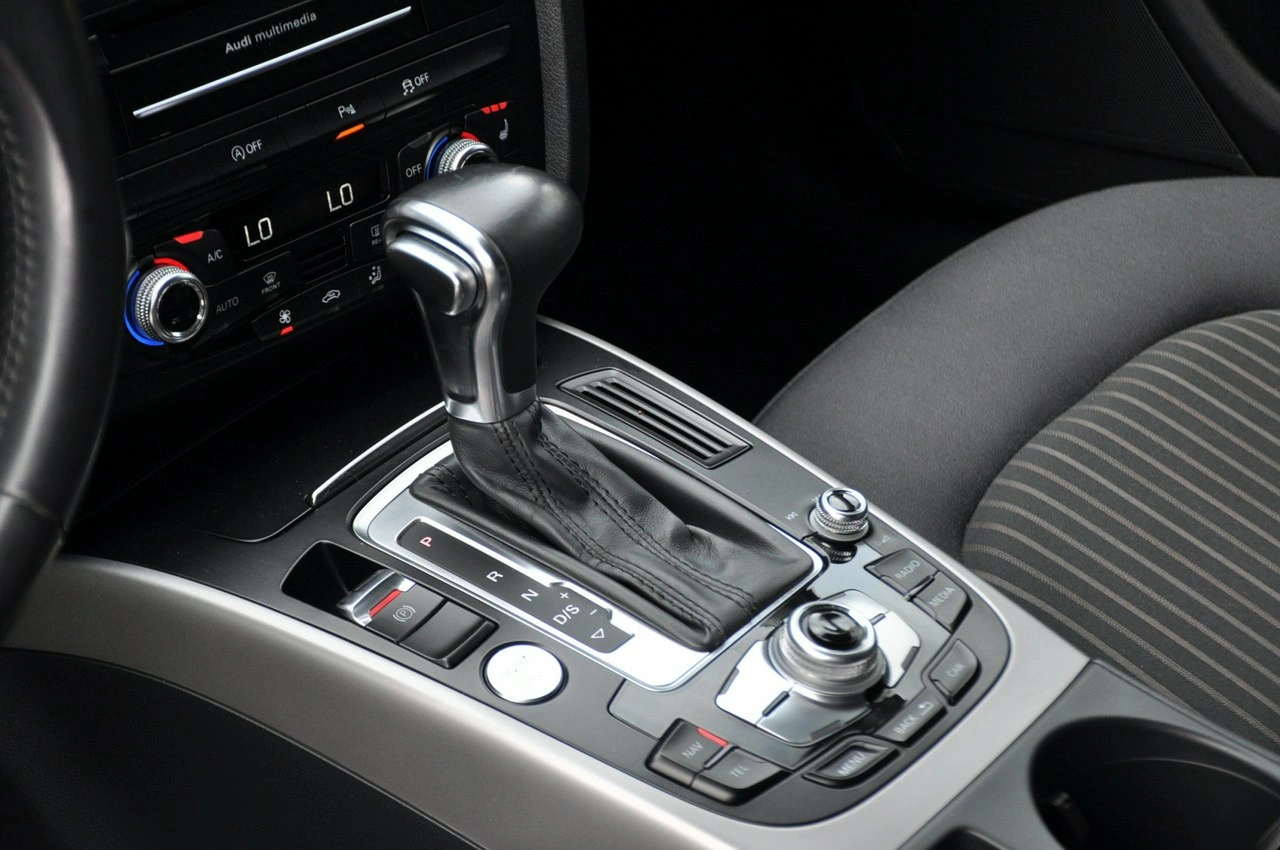 Audi A4 - Zdjęcie 33