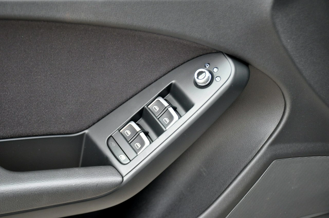 Audi A4 - Zdjęcie 36