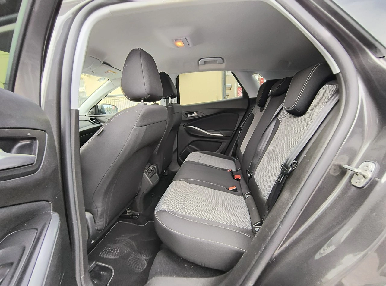 Opel Grandland X - Zdjęcie 9