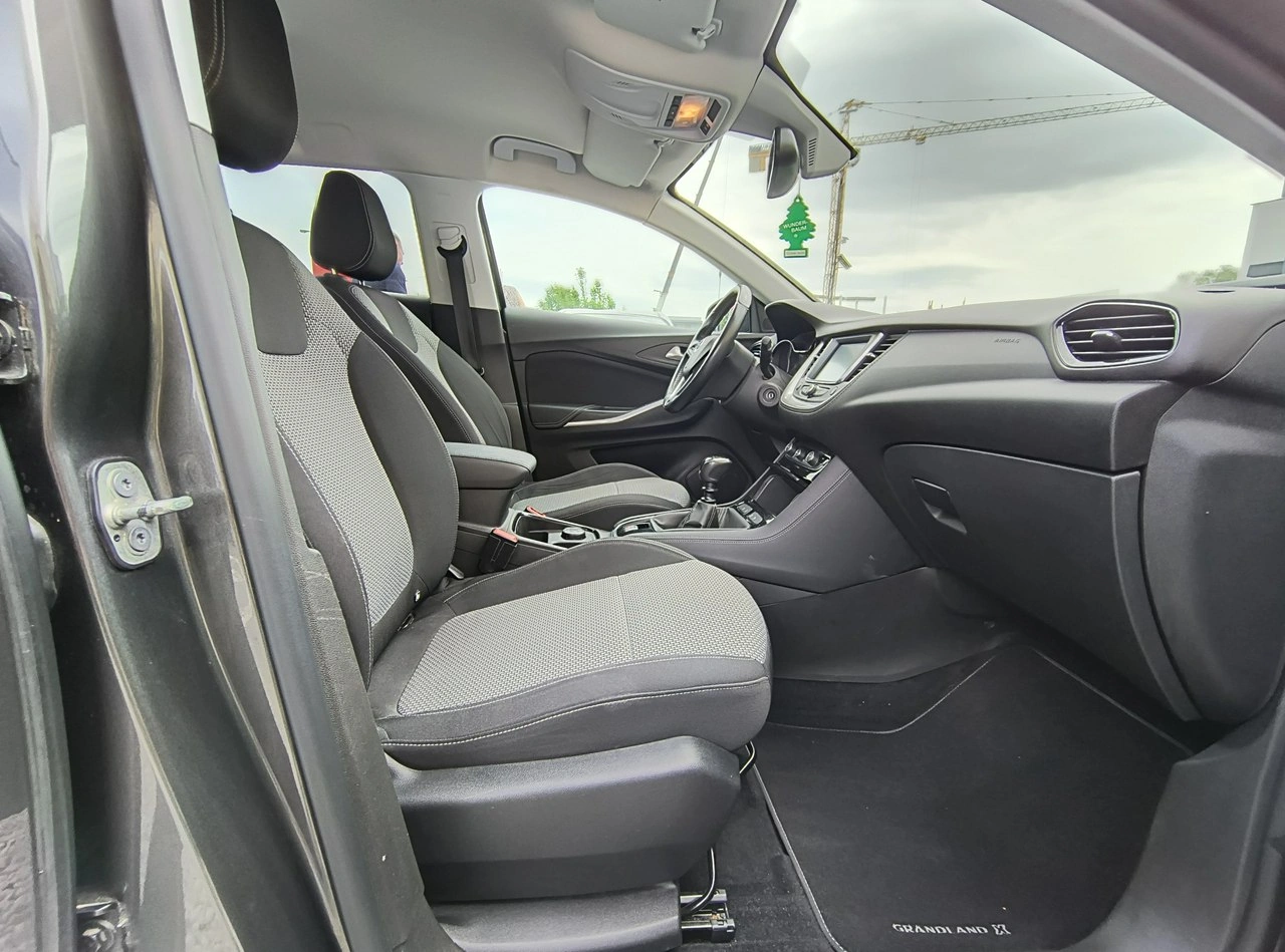 Opel Grandland X - Zdjęcie 11