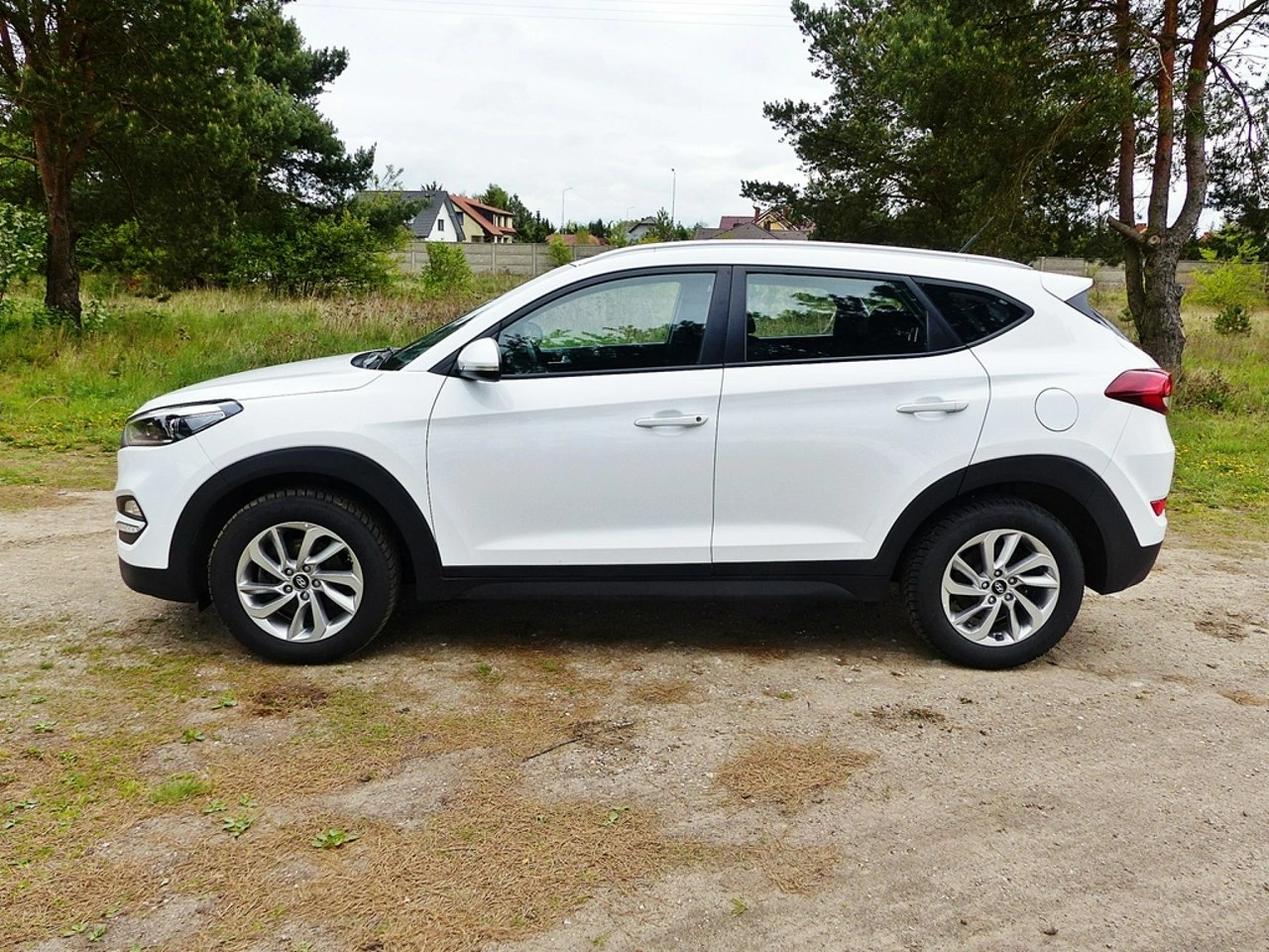 Hyundai Tucson - Zdjęcie 12