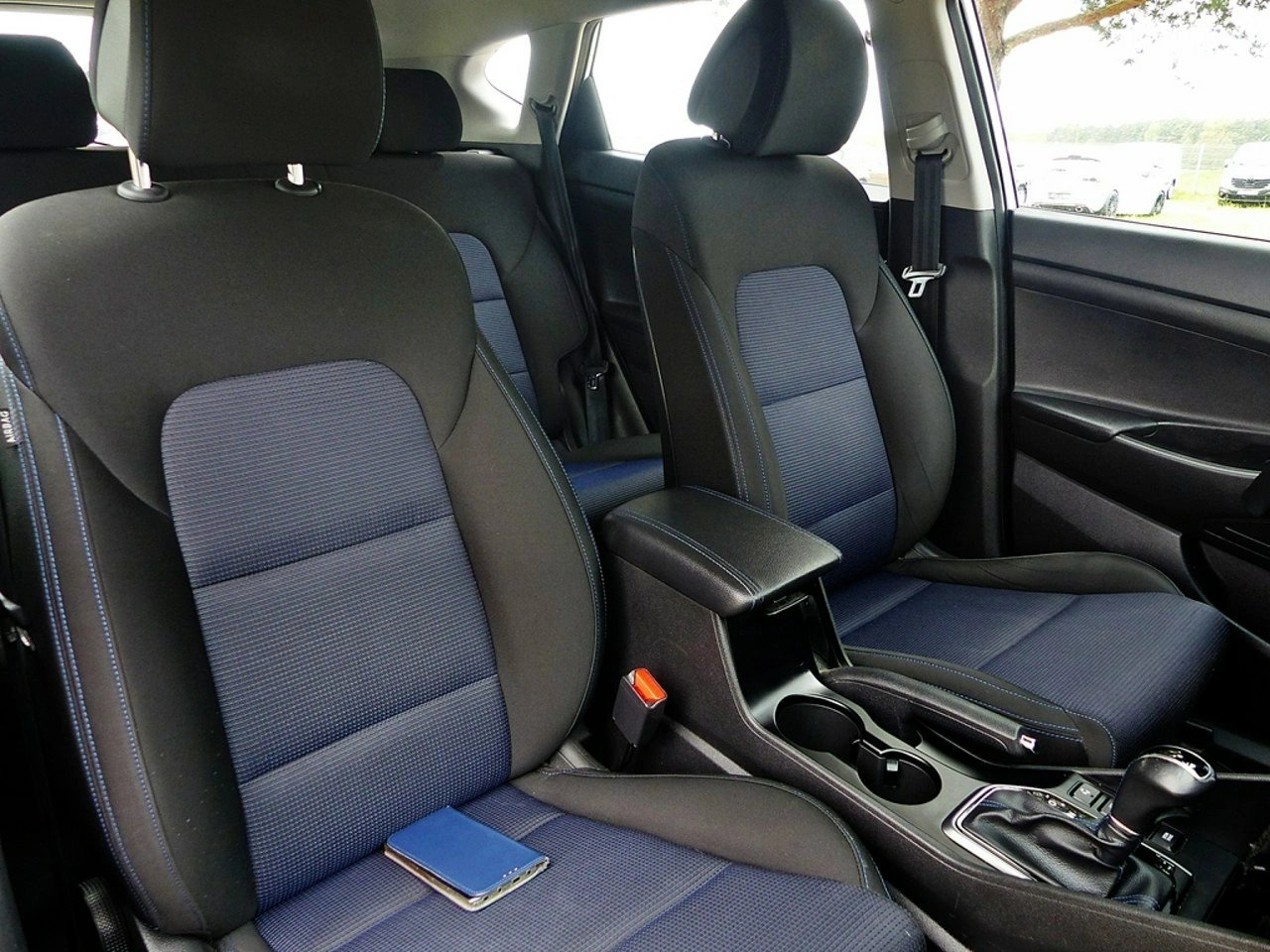 Hyundai Tucson - Zdjęcie 26