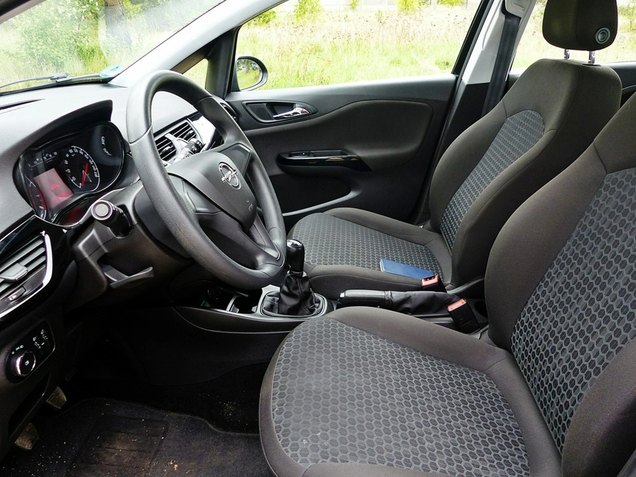 Opel Corsa - Zdjęcie 18