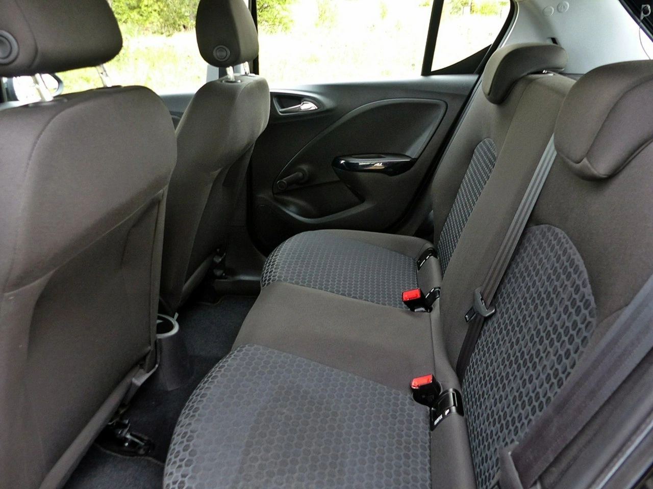 Opel Corsa - Zdjęcie 21