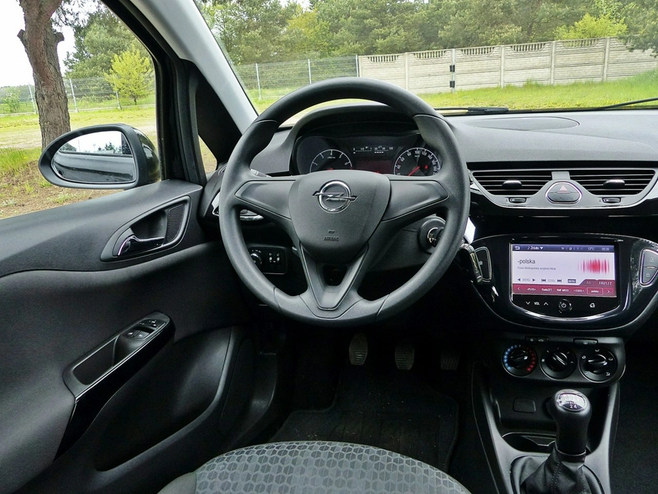 Opel Corsa - Zdjęcie 34