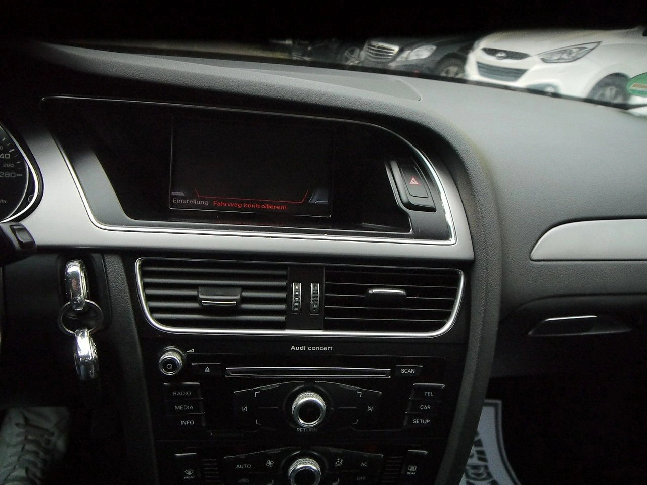 Audi A4 - Zdjęcie 22