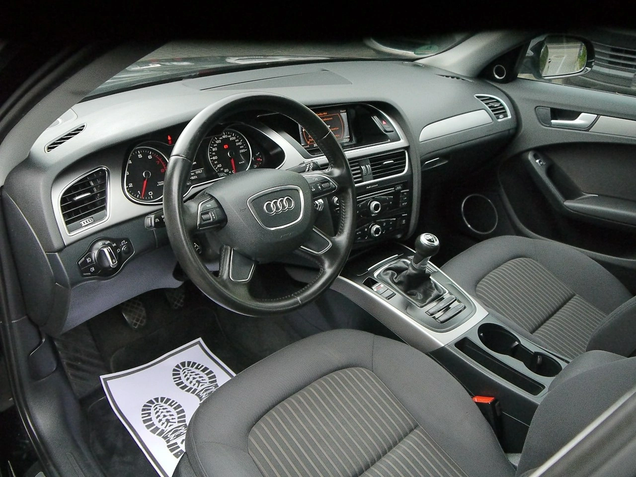 Audi A4 - Zdjęcie 27
