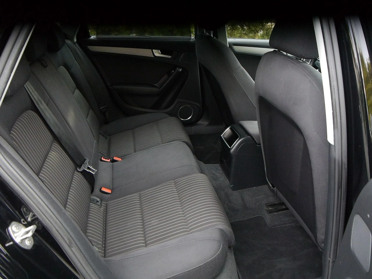Audi A4 - Zdjęcie 30