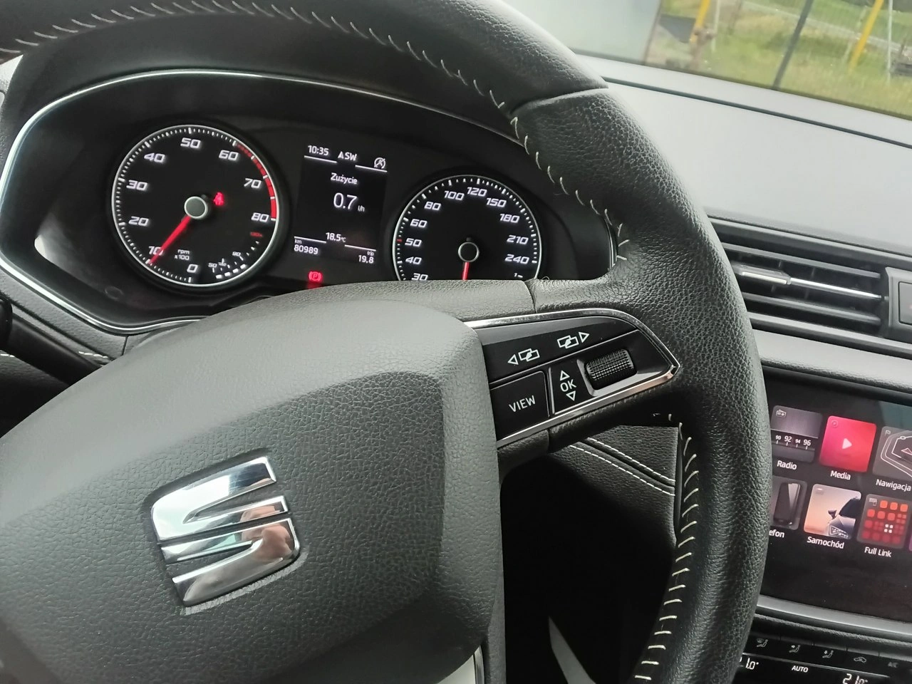 Seat Arona - Zdjęcie 22