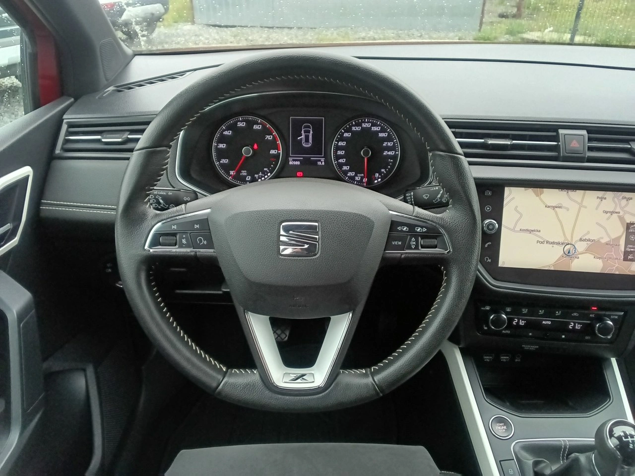 Seat Arona - Zdjęcie 23