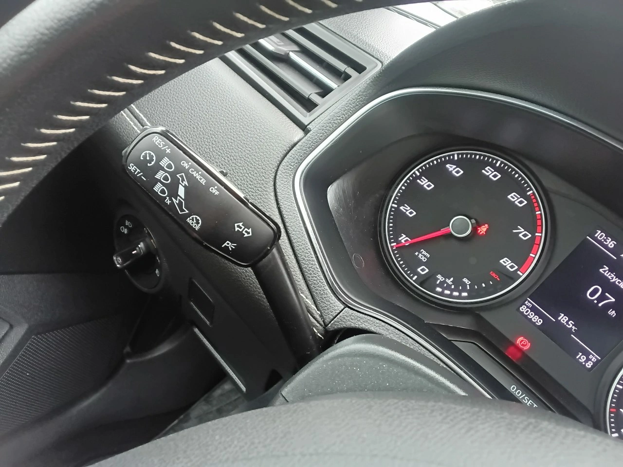 Seat Arona - Zdjęcie 28