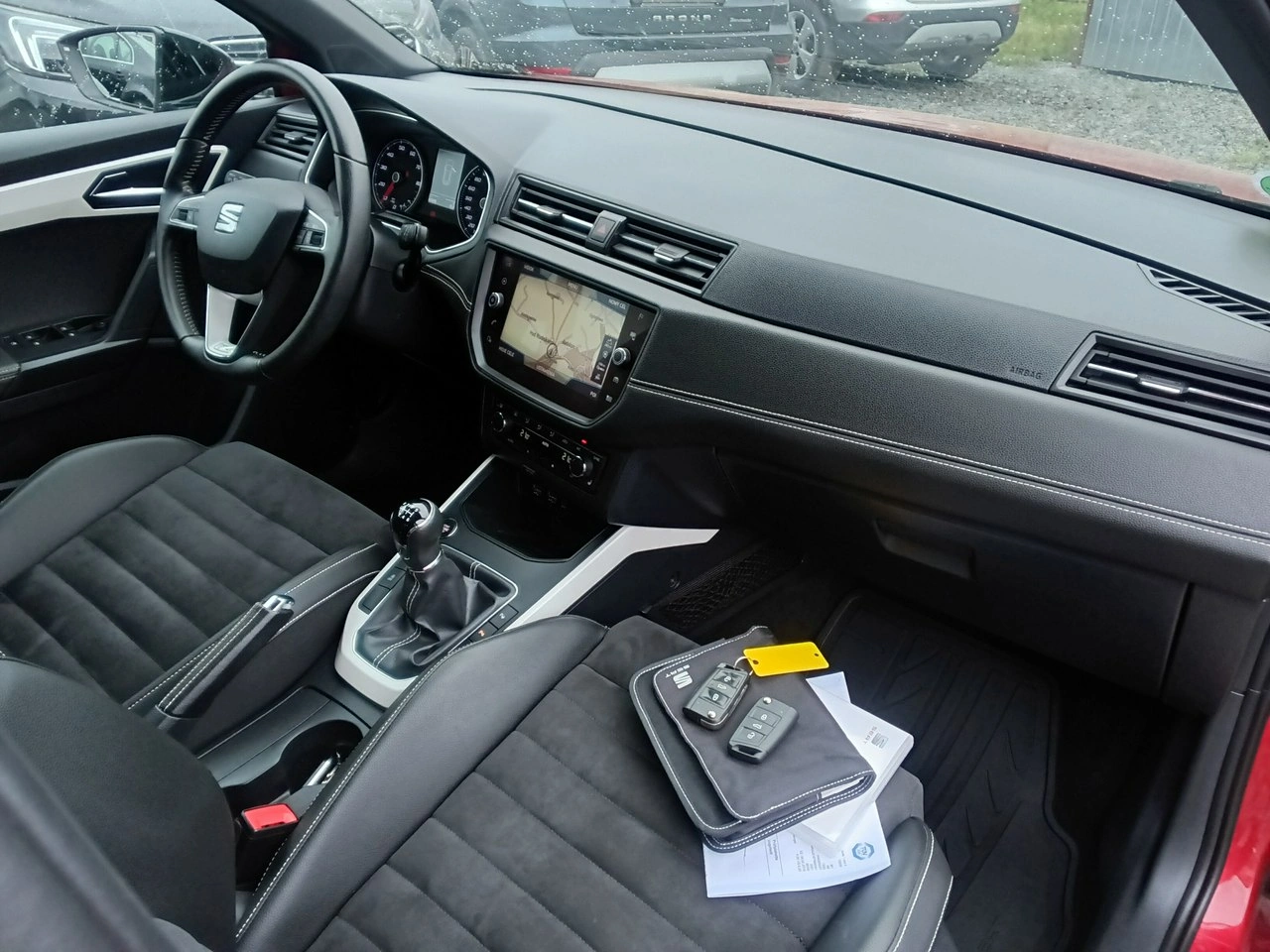 Seat Arona - Zdjęcie 6