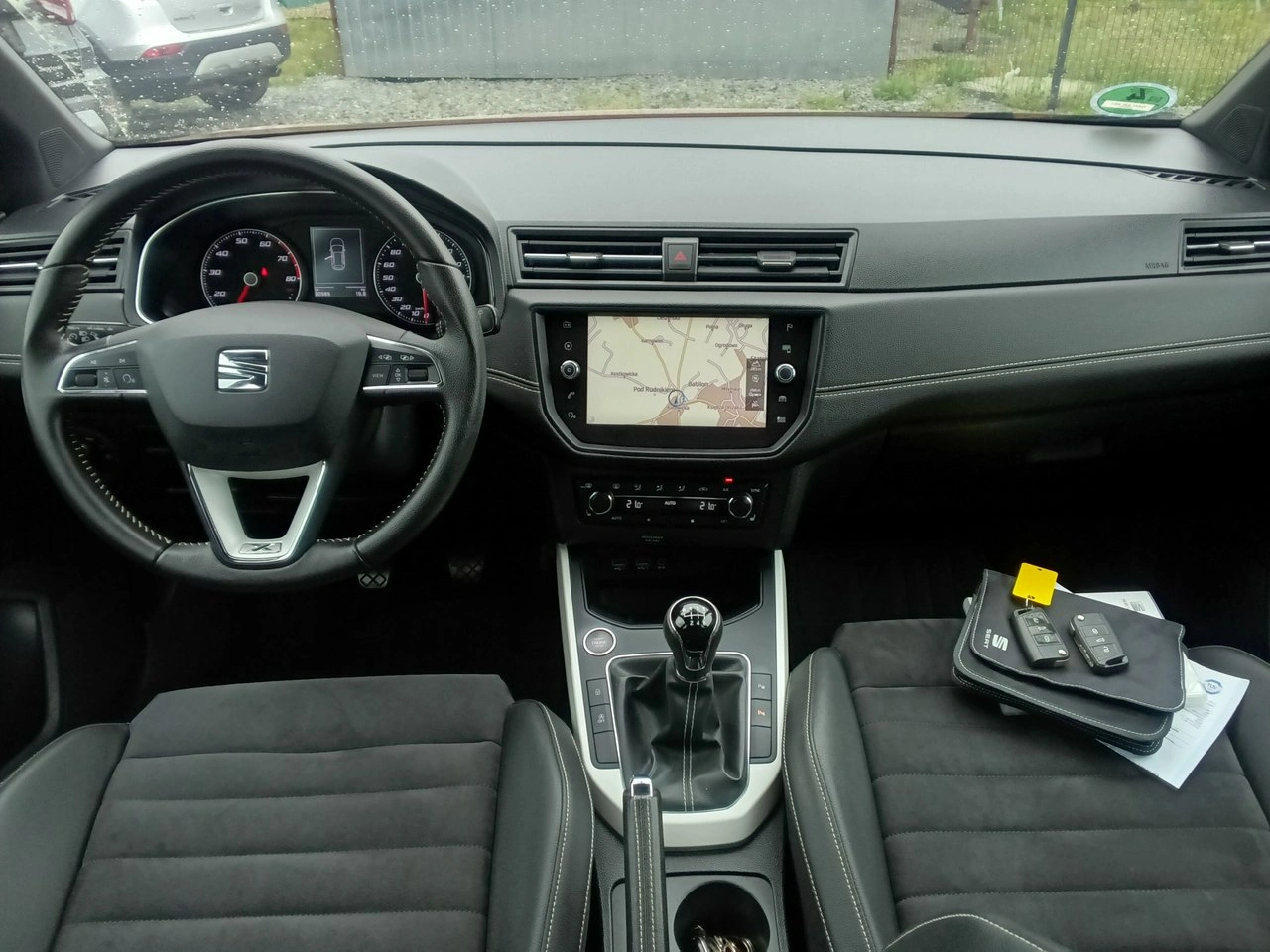 Seat Arona - Zdjęcie 7