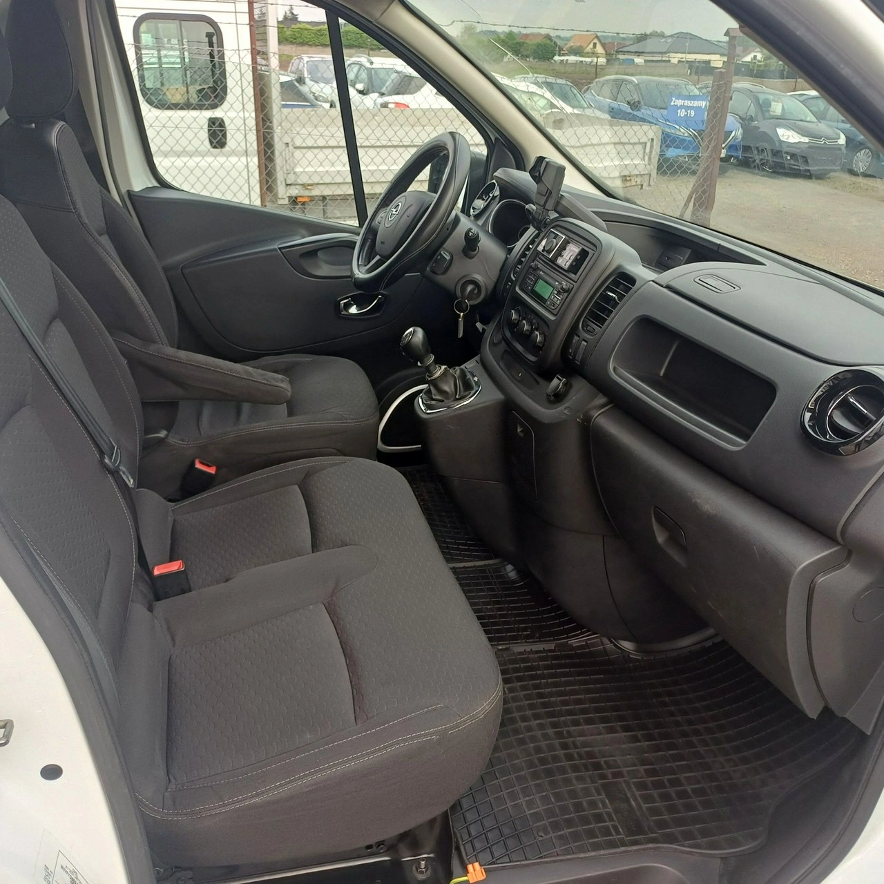 Opel Vivaro - Zdjęcie 11