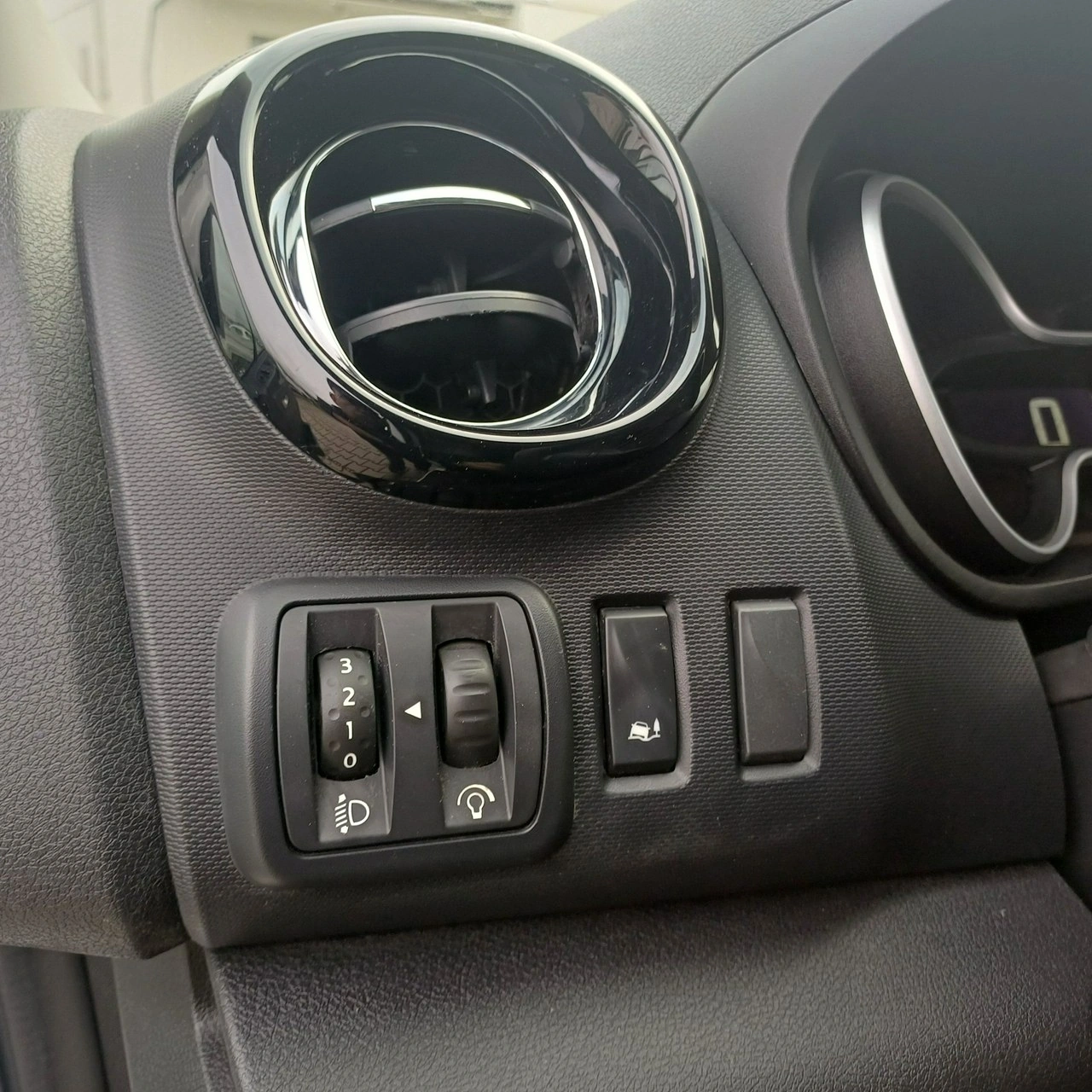 Opel Vivaro - Zdjęcie 17