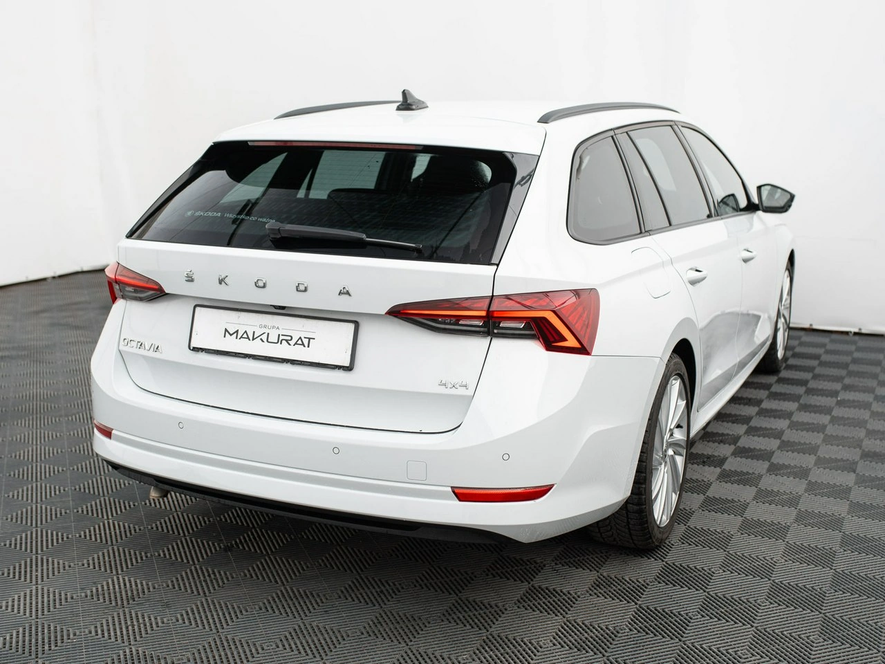 Skoda Octavia - Zdjęcie 4