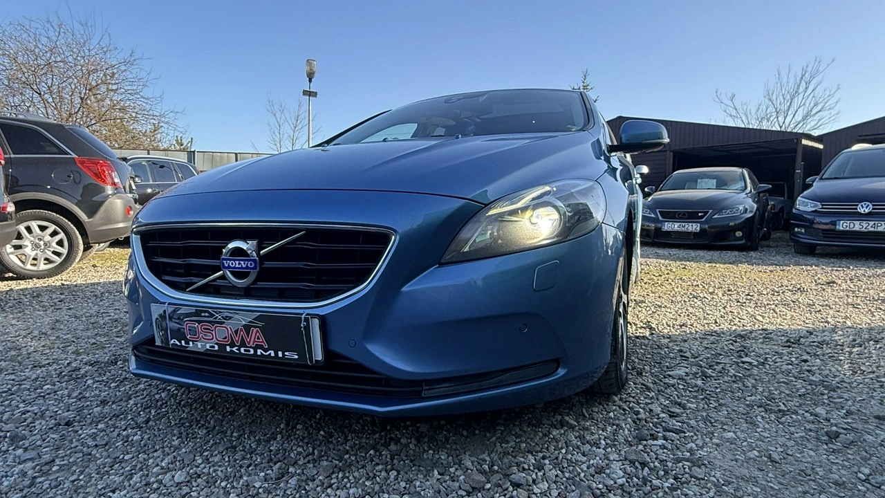 Volvo V40 - Zdjęcie 14