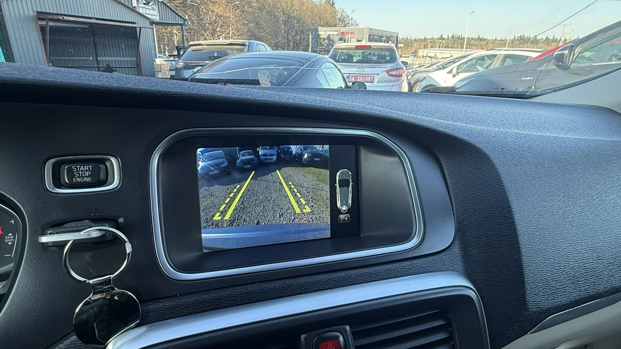 Volvo V40 - Zdjęcie 19