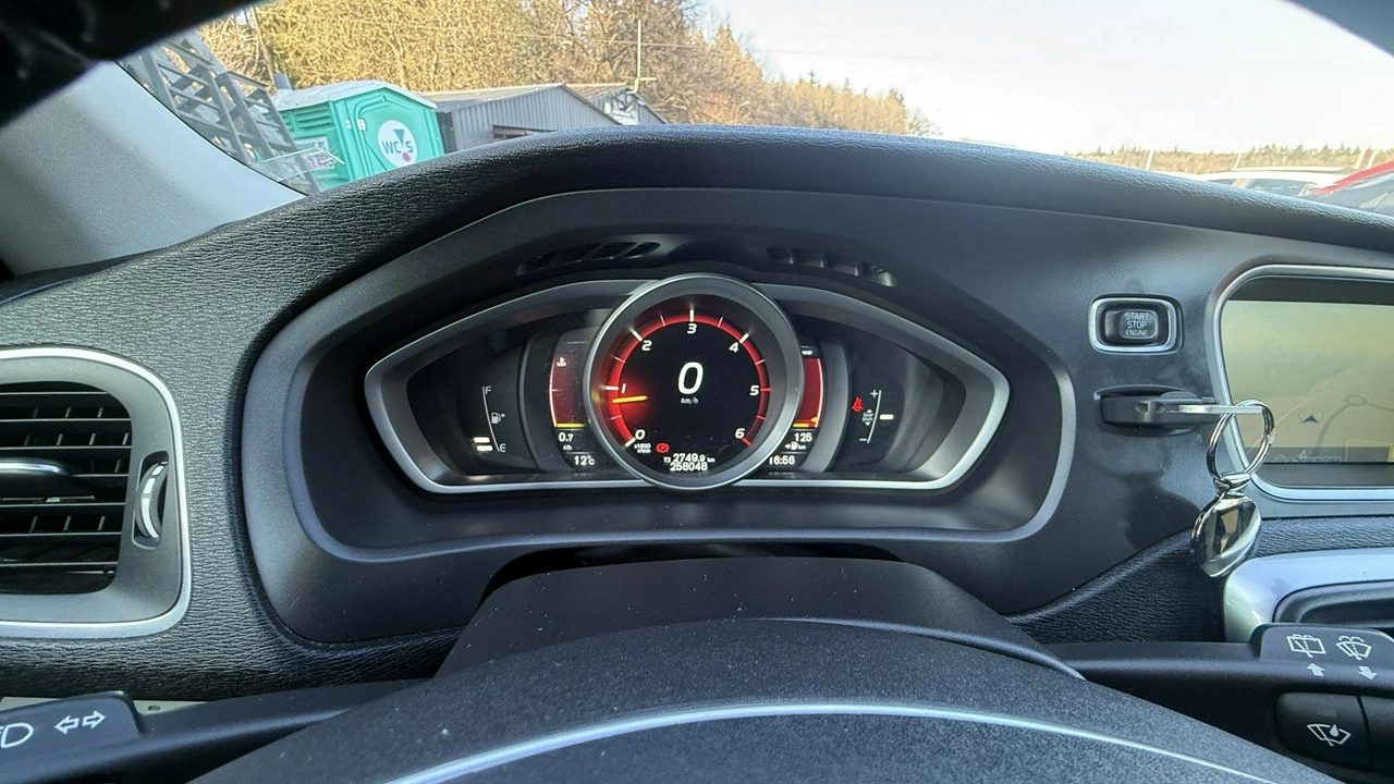 Volvo V40 - Zdjęcie 21