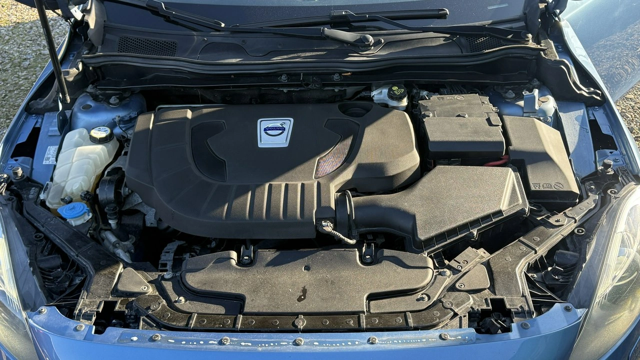 Volvo V40 - Zdjęcie 40