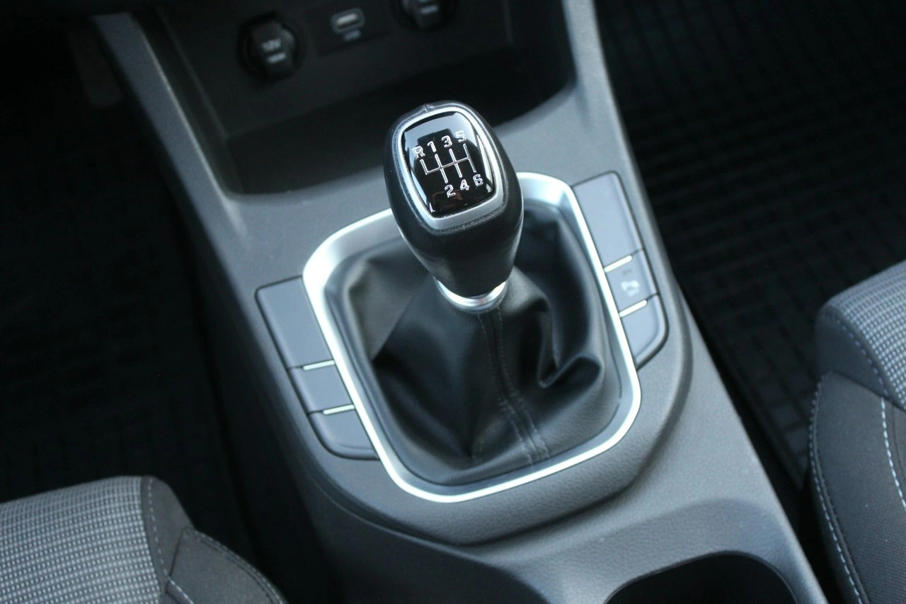 Hyundai i30 - Zdjęcie 15
