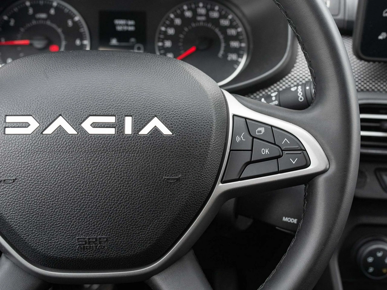 Dacia Sandero - Zdjęcie 14